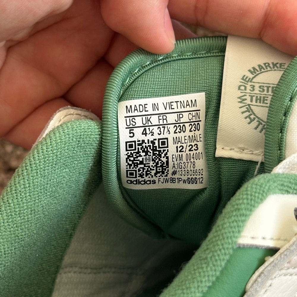 Adidas Forum Low CL Preloved Green Sneakers - Picture 9 of 15